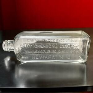 Antique Gray Chemical Co. NJ Embalming Fluid 16oz Thick Glass Bottle Oddity